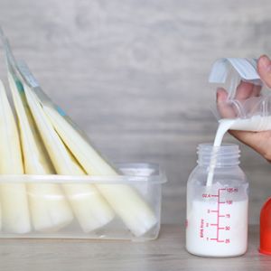 Safely Storing Breastmilk