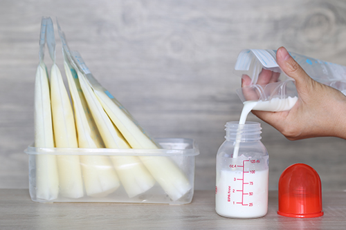 How To Safely Store Breast Milk | Blog | The Care Connection